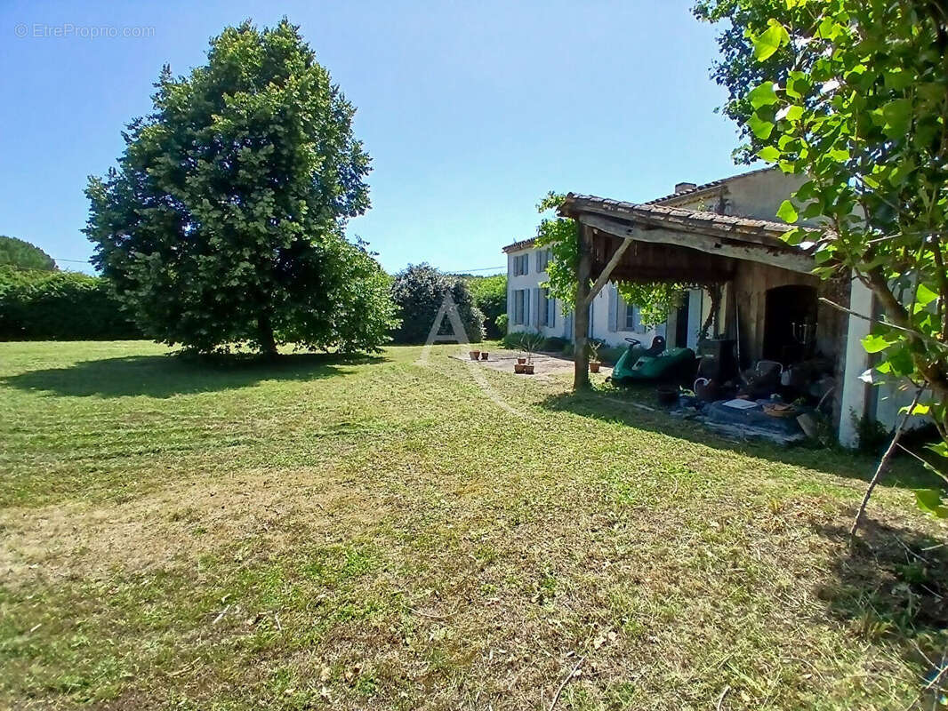 Maison à GEMOZAC