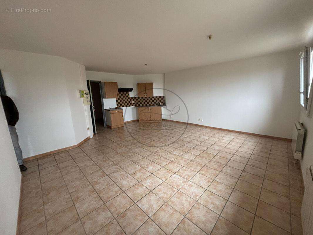 Appartement à BARJAC