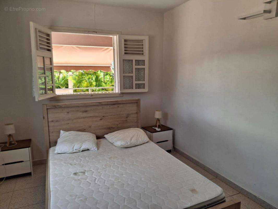 Maison à SAINTE-ANNE