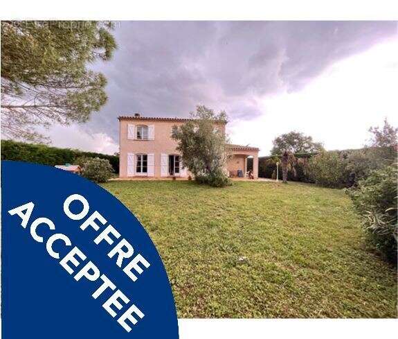 Maison à LA SALVETAT-SAINT-GILLES