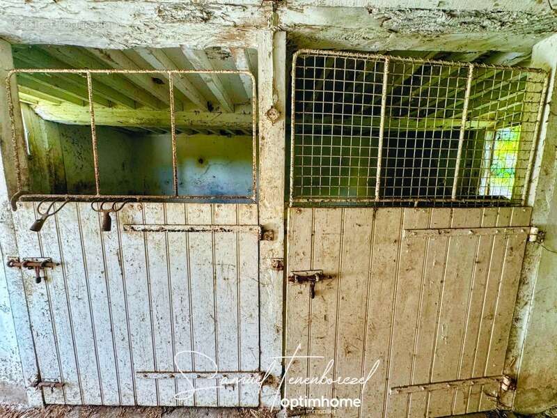 Maison à CROISSANVILLE