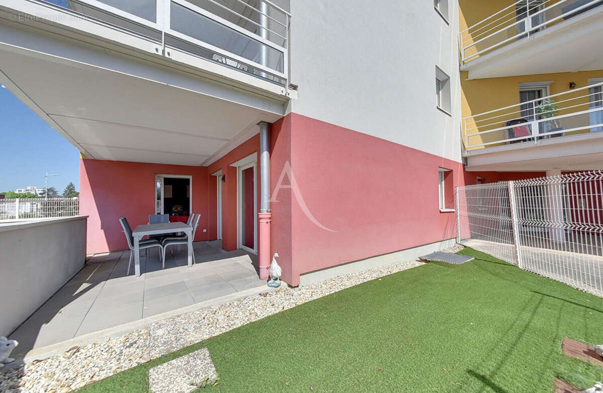 Appartement à CHARNAY-LES-MACON