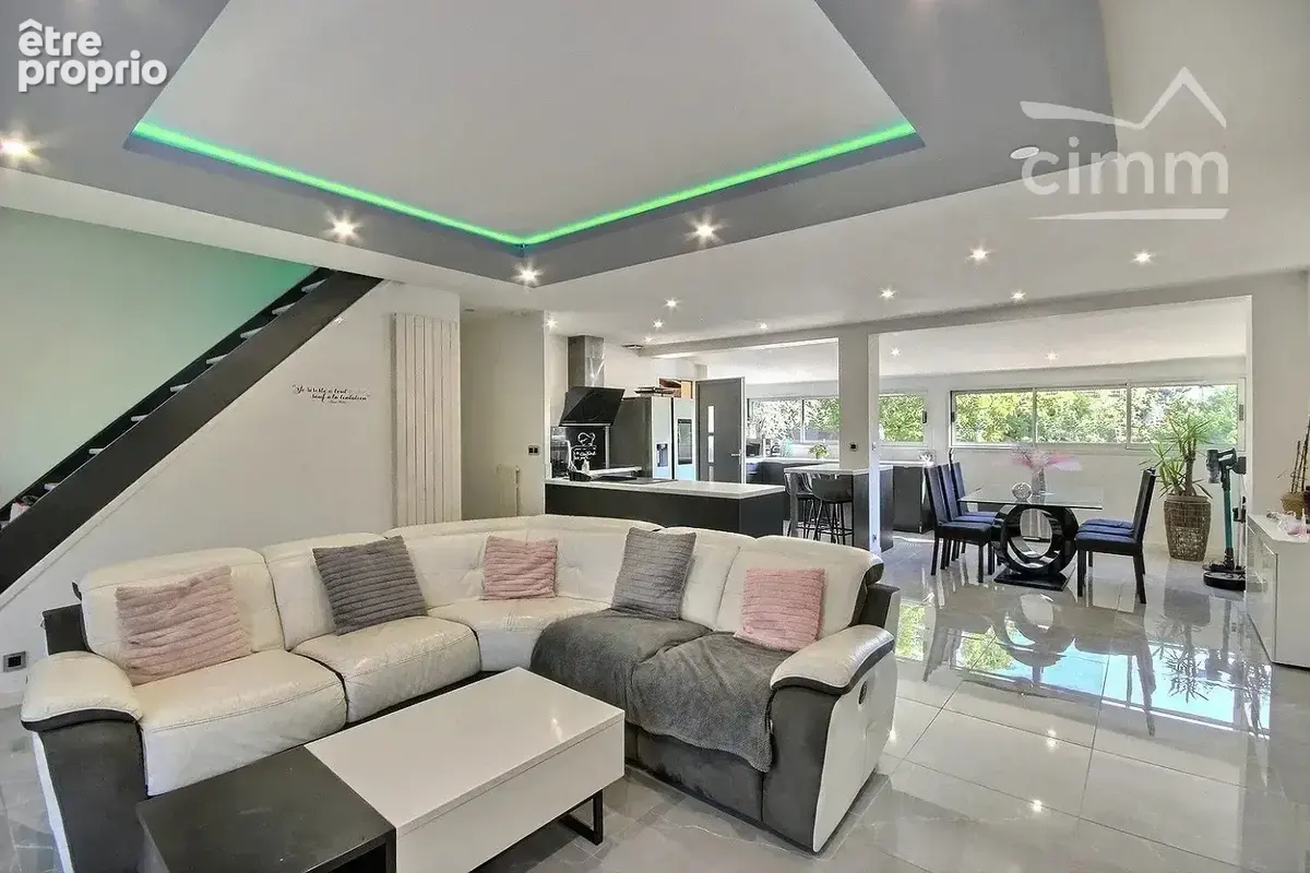 A vendre maison de 6 pèces à Gournay sur Marne - photo 1