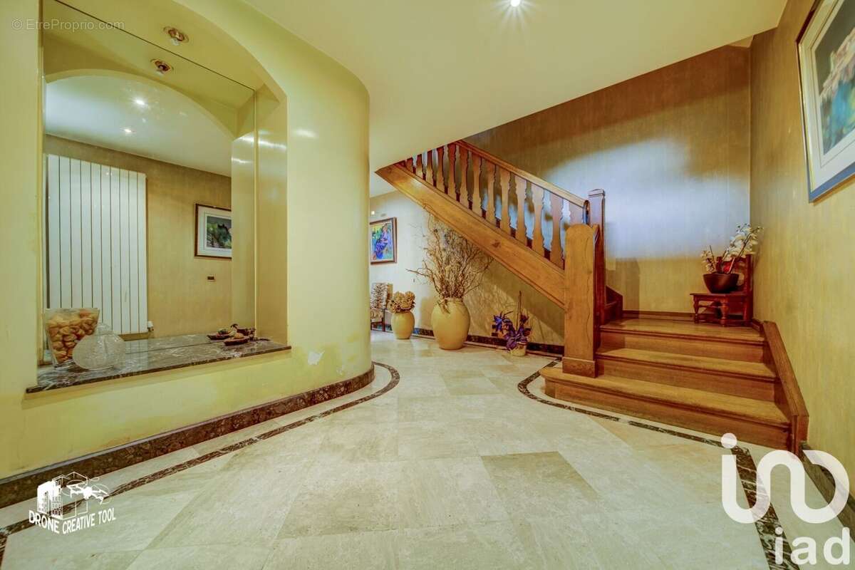 Photo 4 - Maison à JUSSY