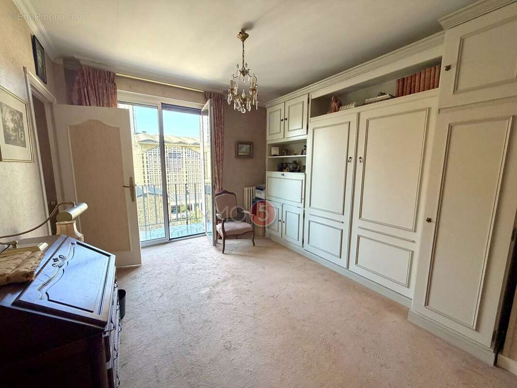 Appartement à LE RAINCY