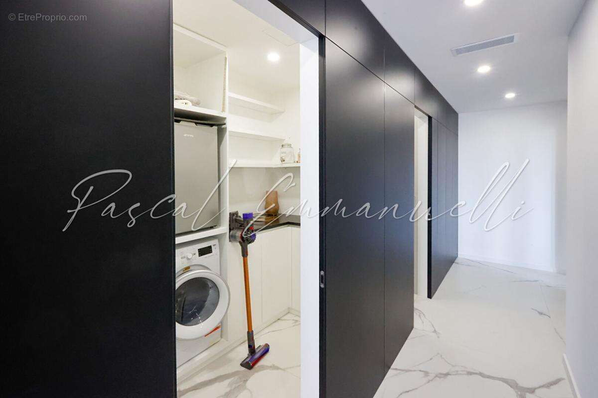 Appartement à VILLENEUVE-LOUBET