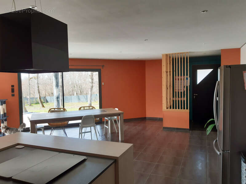 Maison à MONTDOUMERC