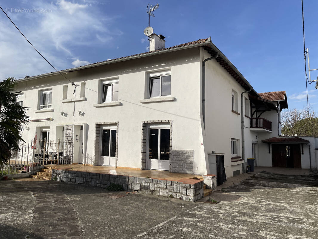 Maison à TARBES