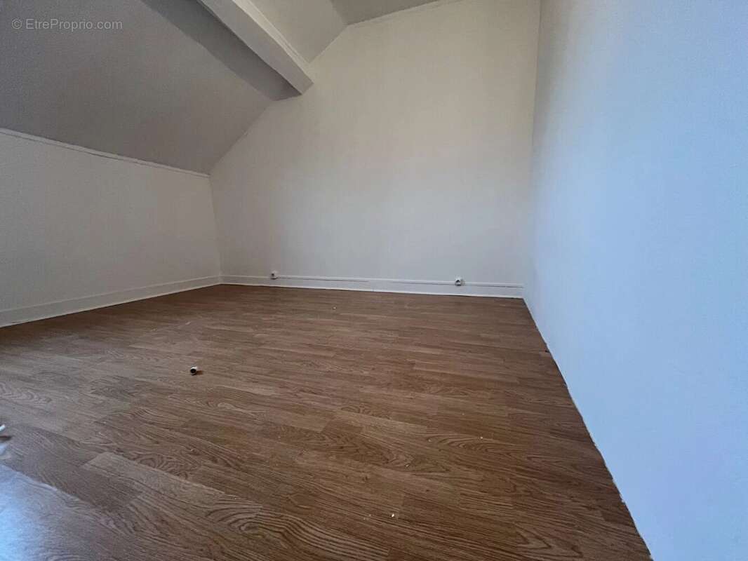 Appartement à AUNEAU