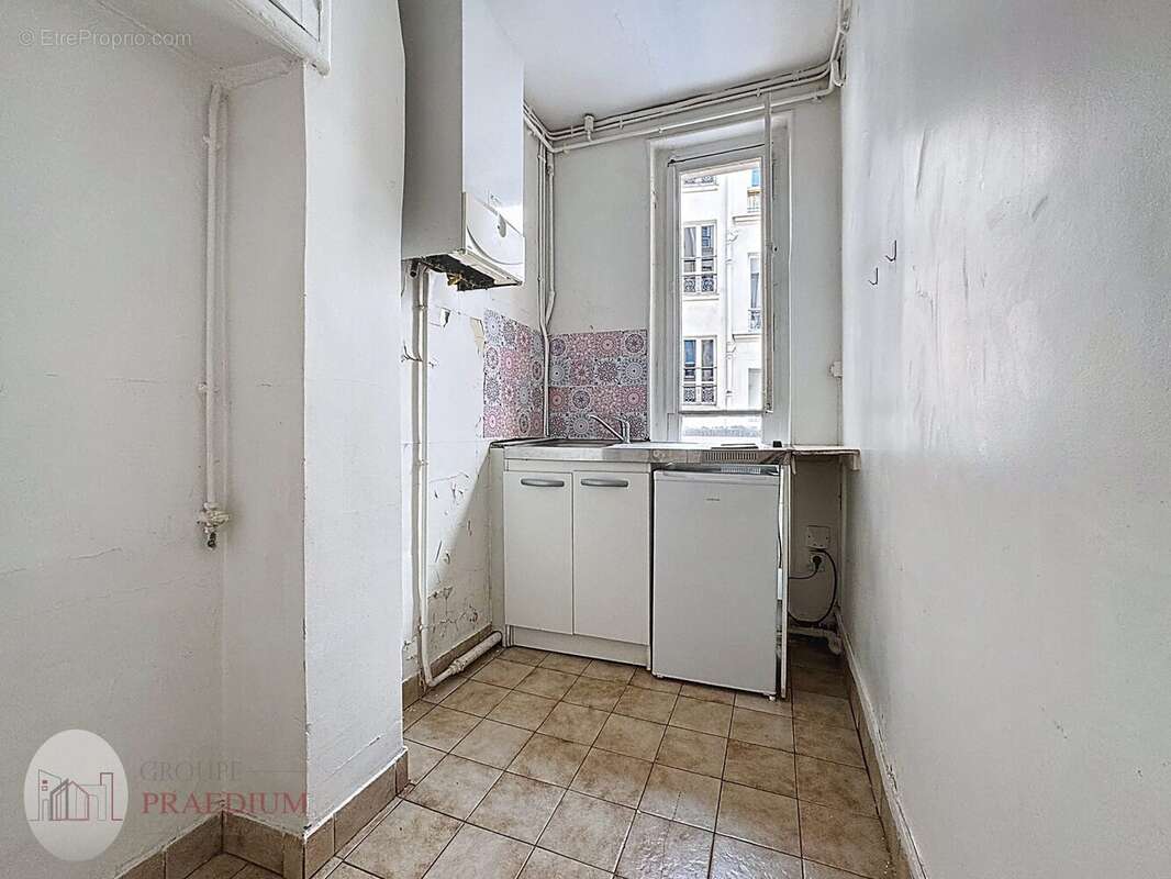 Appartement à PARIS-14E