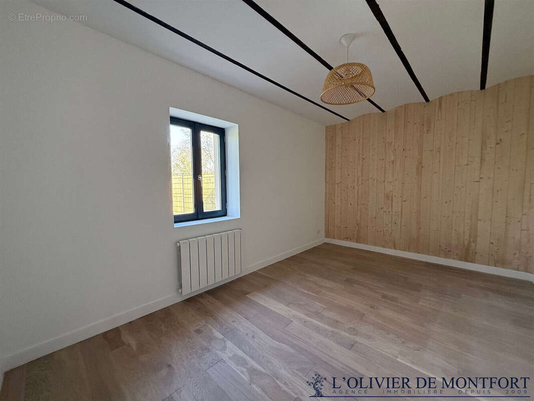 Maison à MONTFORT-L'AMAURY