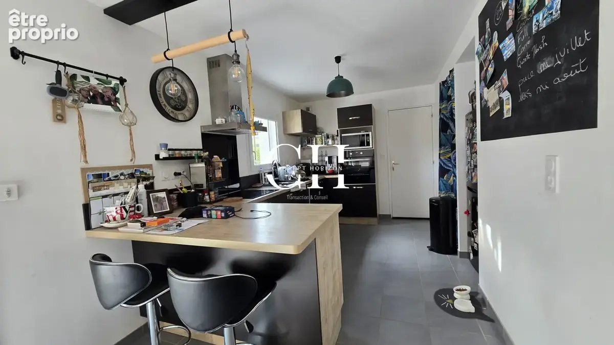 Maison contemporaine de 2014   Vie de plain-pied et grand terrain à Pléguien - photo 3