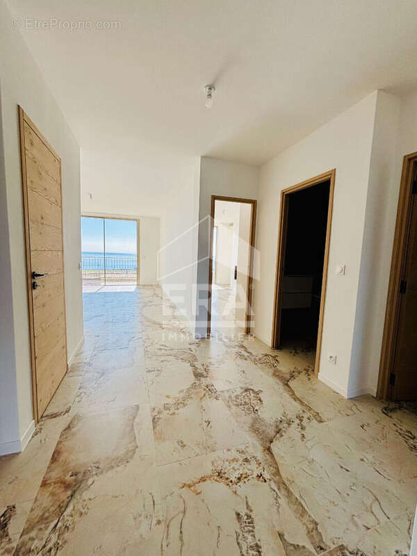 Appartement à CAGNES-SUR-MER
