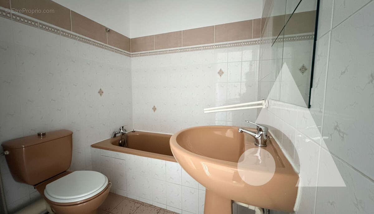 Appartement à CORBEIL-ESSONNES