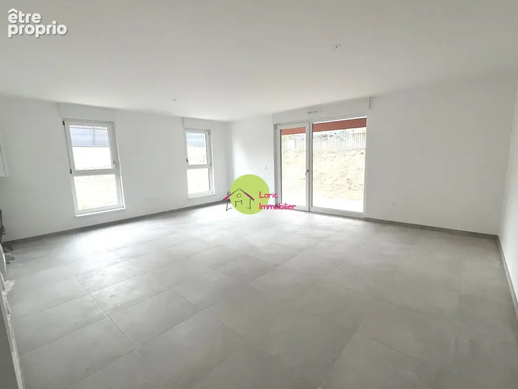 Appartement 5 pièces 90 m² à vendre à Barr (67140) - photo 3