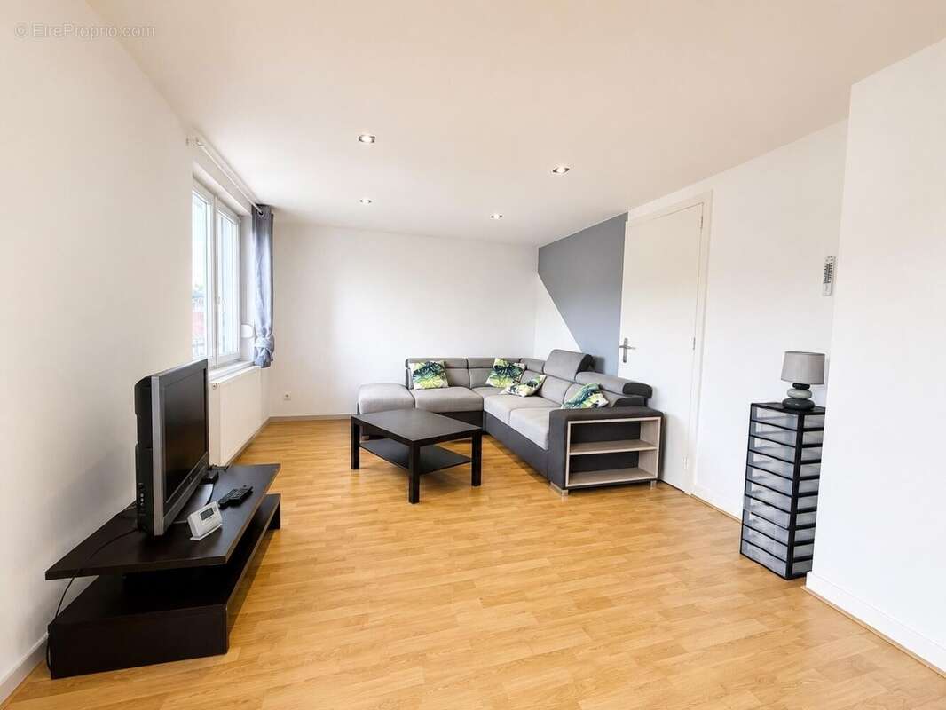 Appartement 60 m² à Epinal  - photo 2