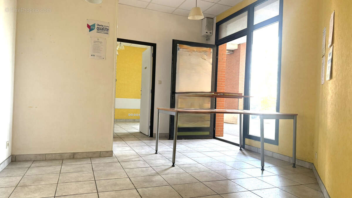 Local commercial / professionnel en RDC - Borderouge - photo 5
