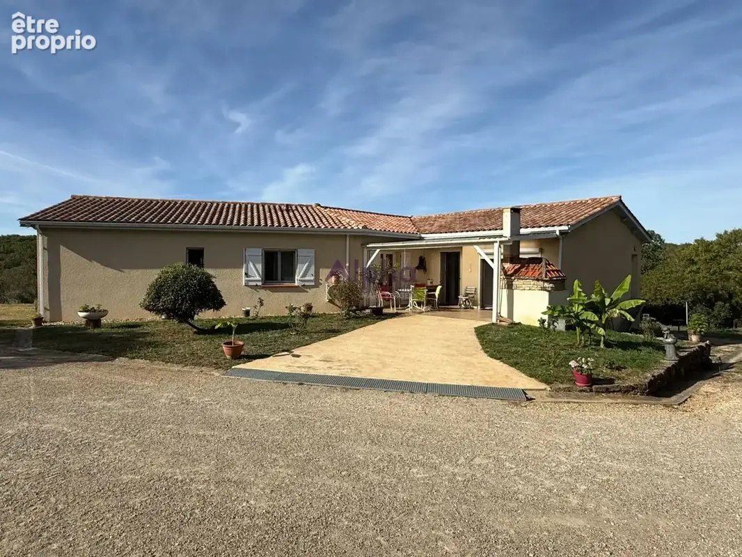 Maison 5 pièces 139 m² à vendre à Saint-Projet (82160) - photo 1