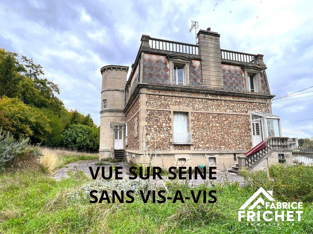 Maison à MERICOURT