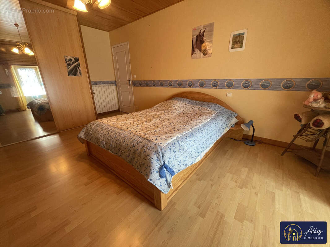 Maison 5 pièces LANDEYRAT  - Maison à LANDEYRAT