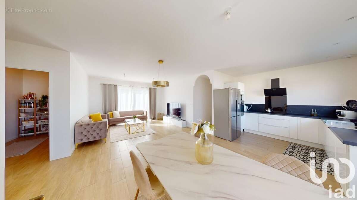 Photo 4 - Maison à ECHILLAIS