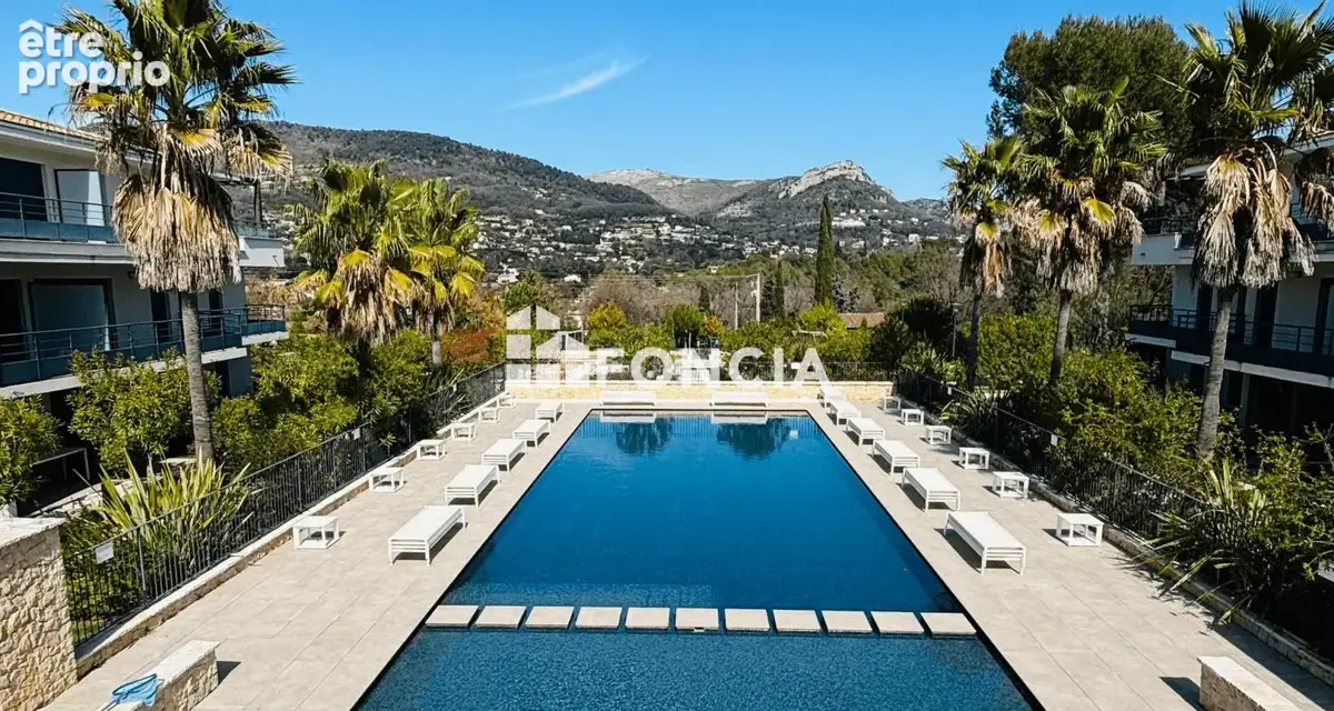 Appartement à VENCE