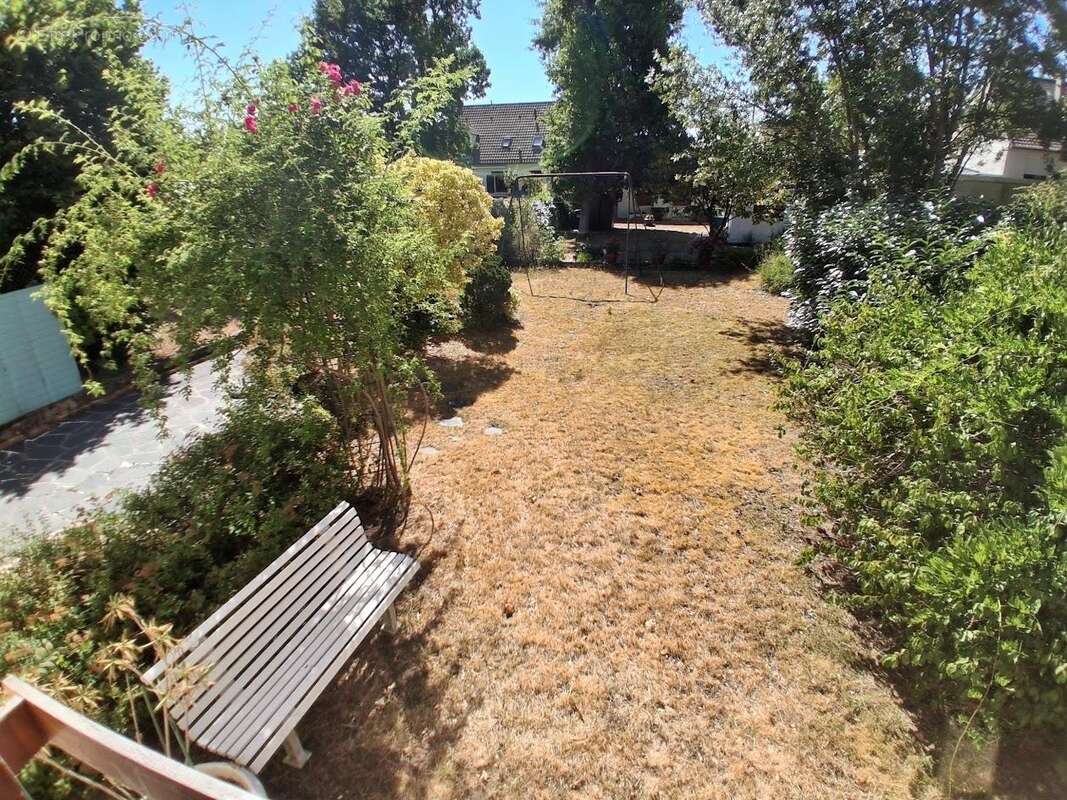 Maison 140 m² à Yerres  - photo 13