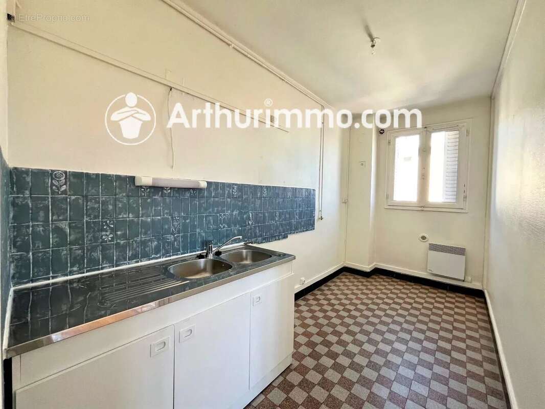 Appartement à LYON-8E