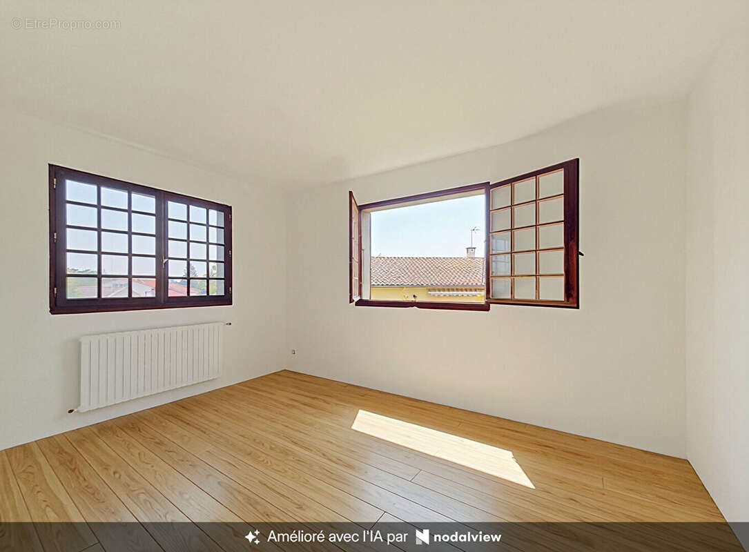 Maison  5 pièce(s) - photo 8