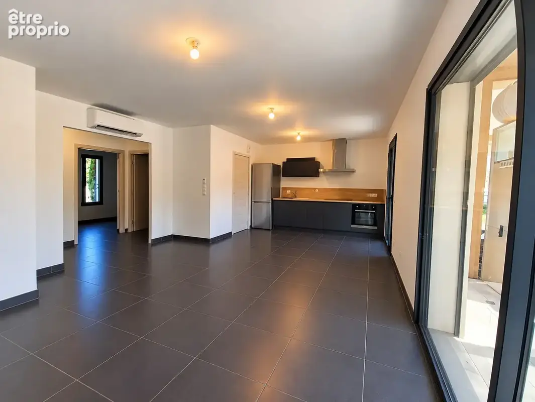 Appartement T3 avec terrasse et piscine à Bonifacio - photo 6