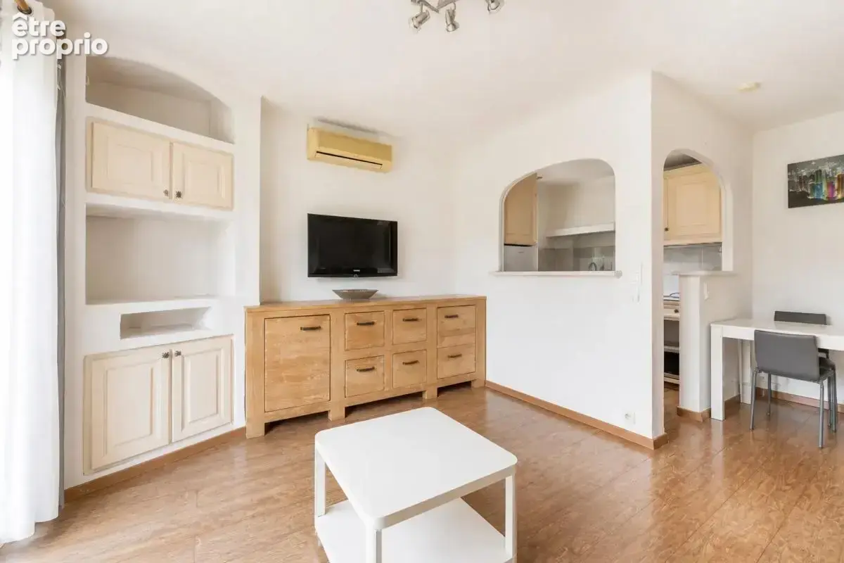 Cavalaire-sur-Mer - Appartement T2 42m2 avec balcon et parking - photo 12