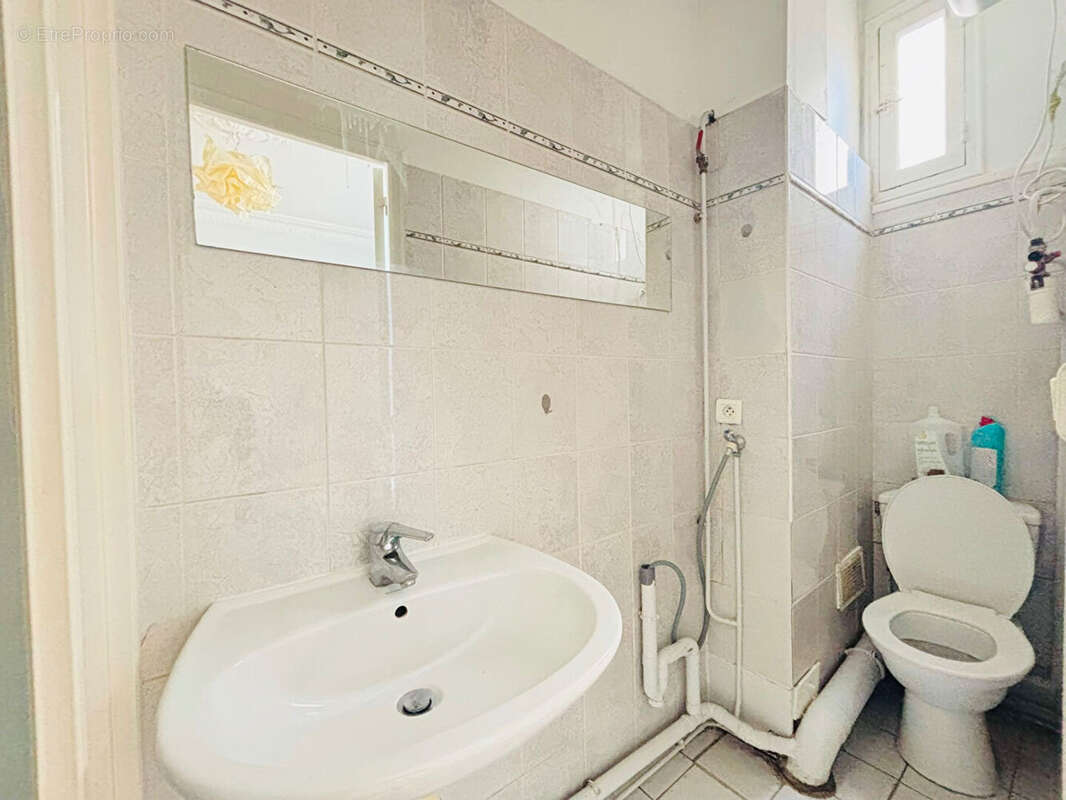 Appartement à PARIS-14E