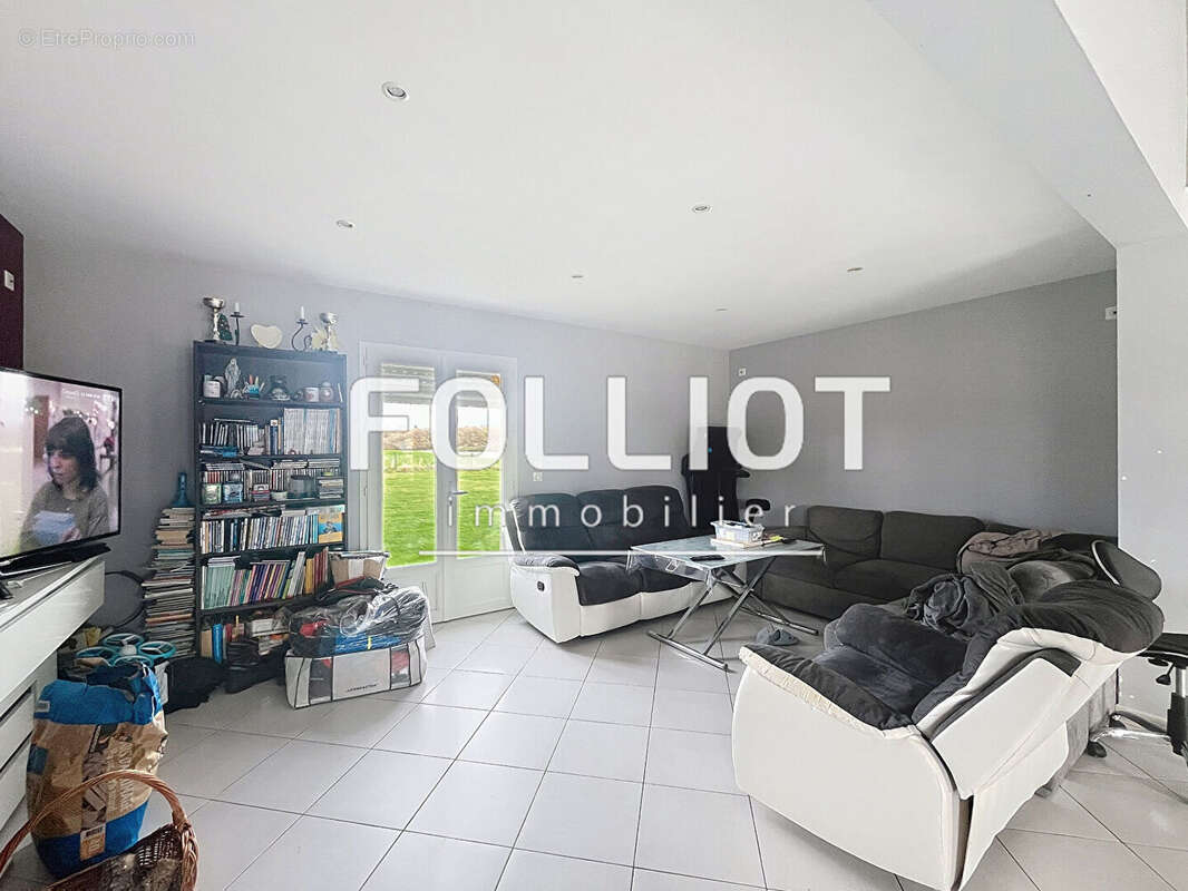 Maison à FRESNEY-LE-VIEUX