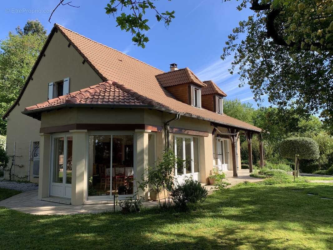 Maison à CUBLAC