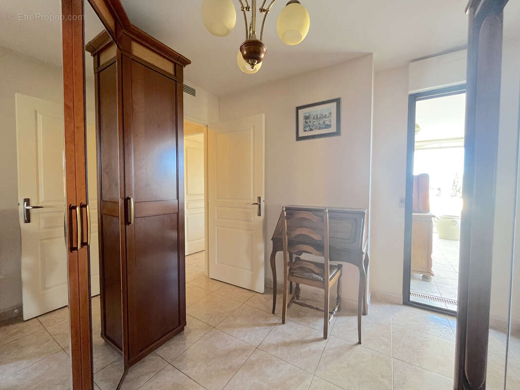 Appartement à SANARY-SUR-MER