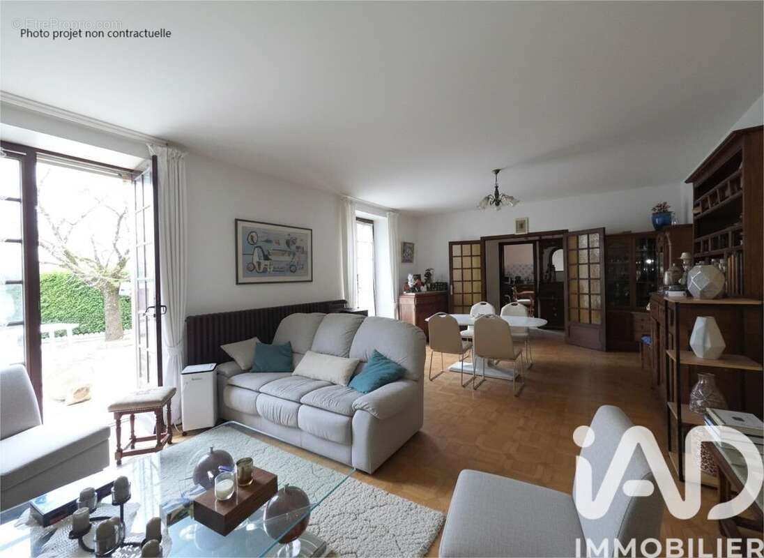 Maison 168 m² à Aunac  - photo 6