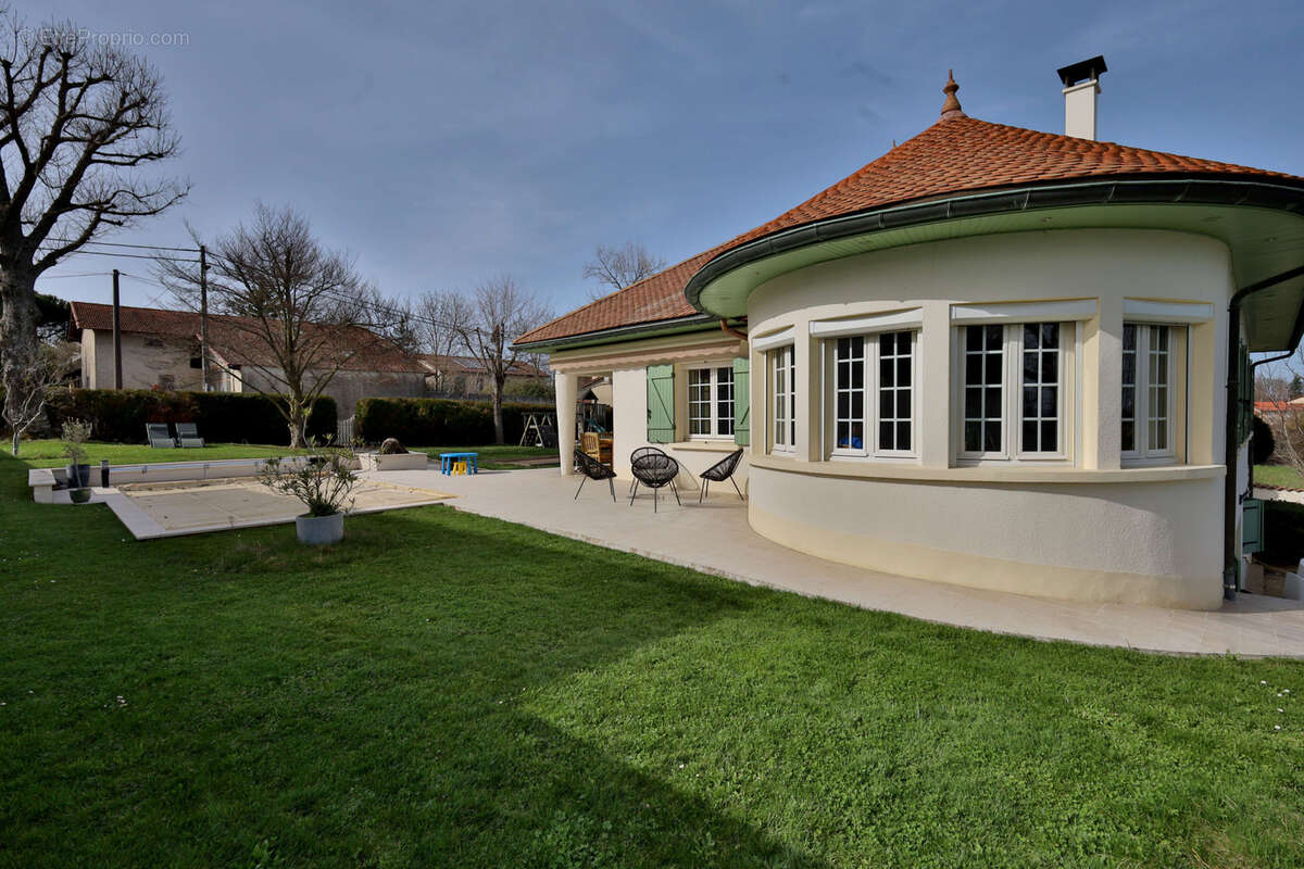 Maison à SAINT-JUST-CHALEYSSIN