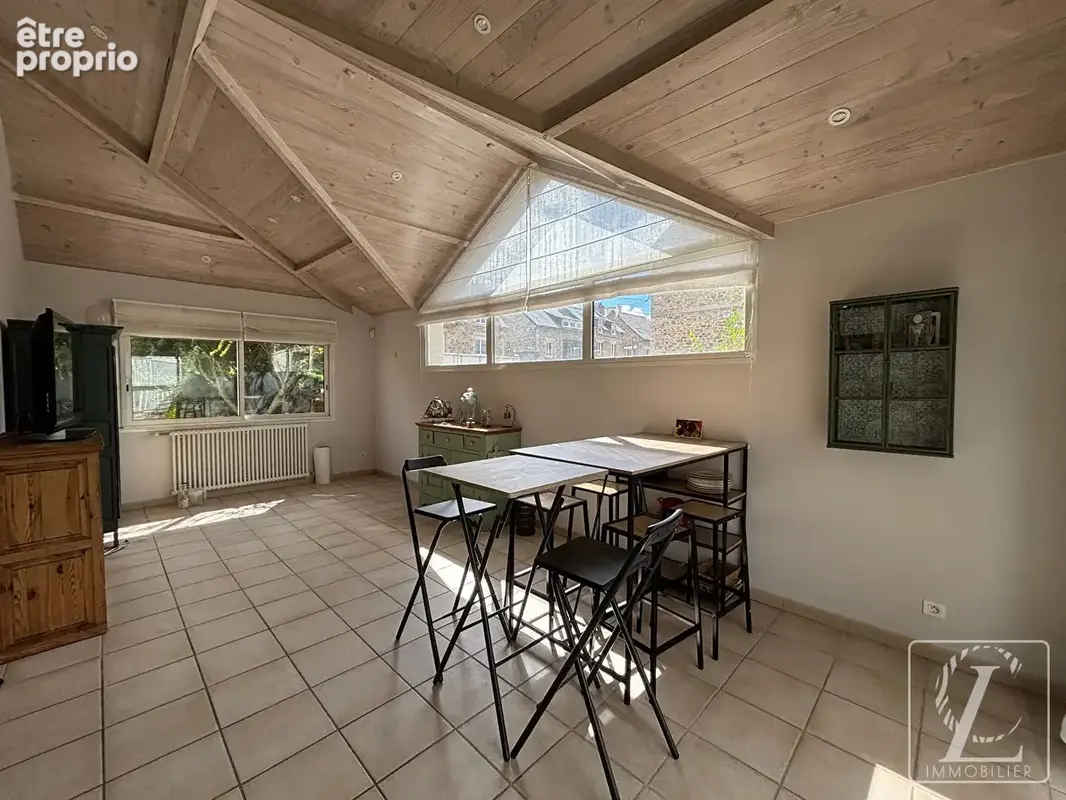 LAMBALLE : Maison de caractère 7 pièces 160 m2 env - photo 9