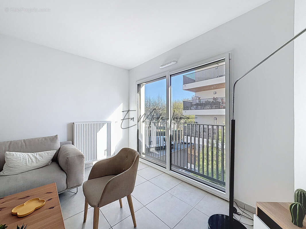 Appartement à BOURGOIN-JALLIEU