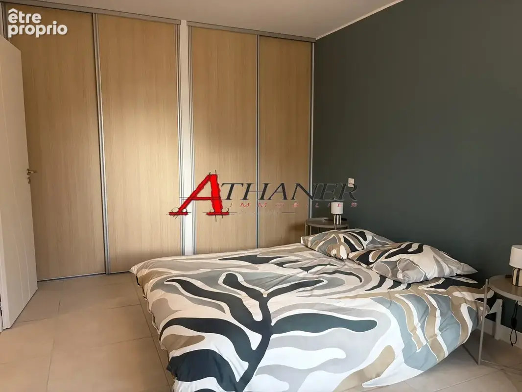 Appartement T3 de 79m2 - Terrasse, Jardin & Garage - Canet Village - photo 12