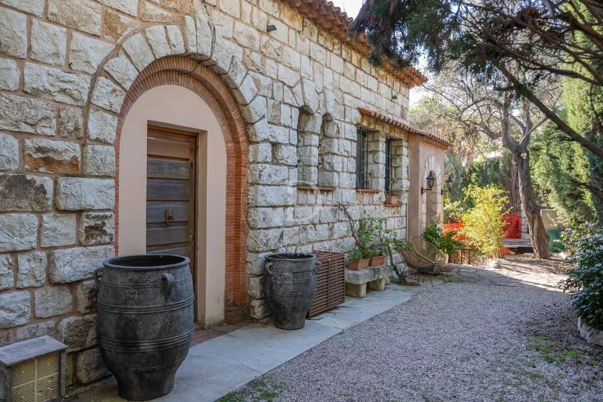 Appartement à VILLEFRANCHE-SUR-MER