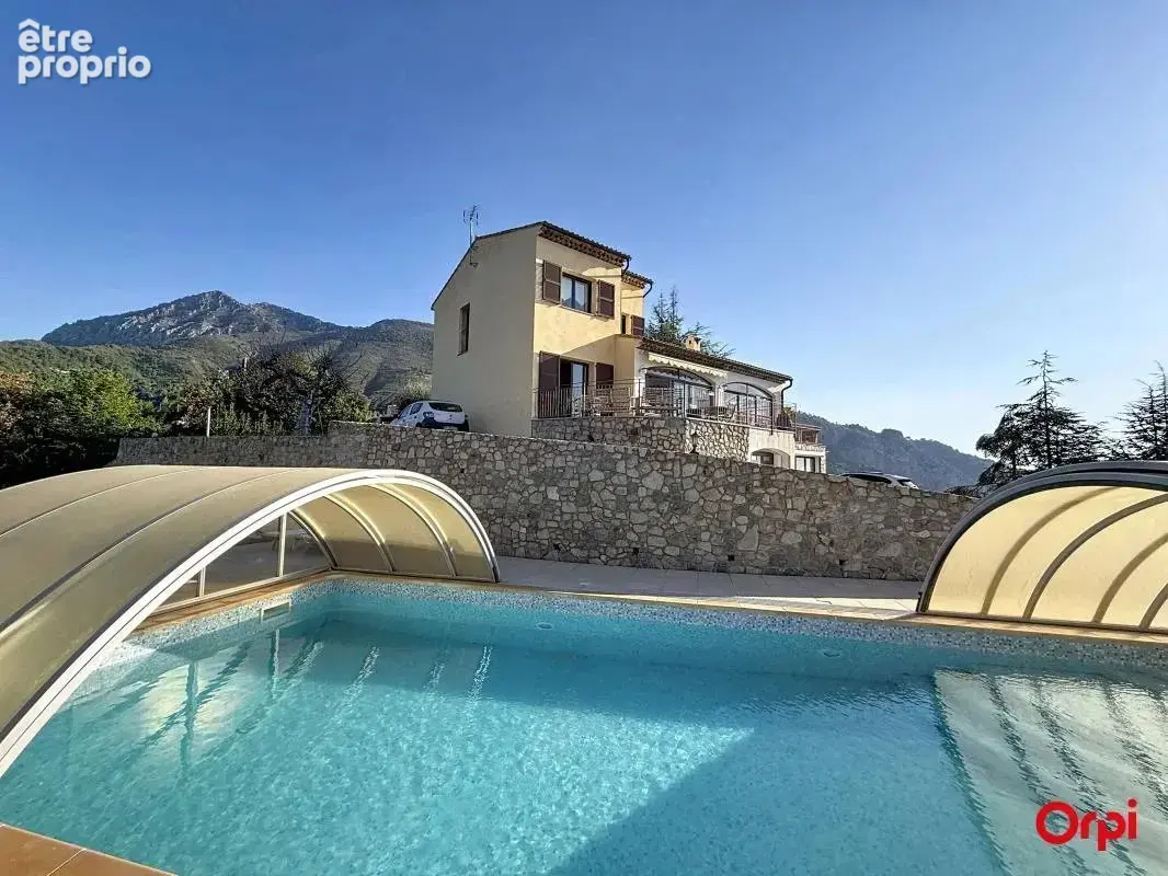 Photo Maison à Menton au prix de 1 890 000€