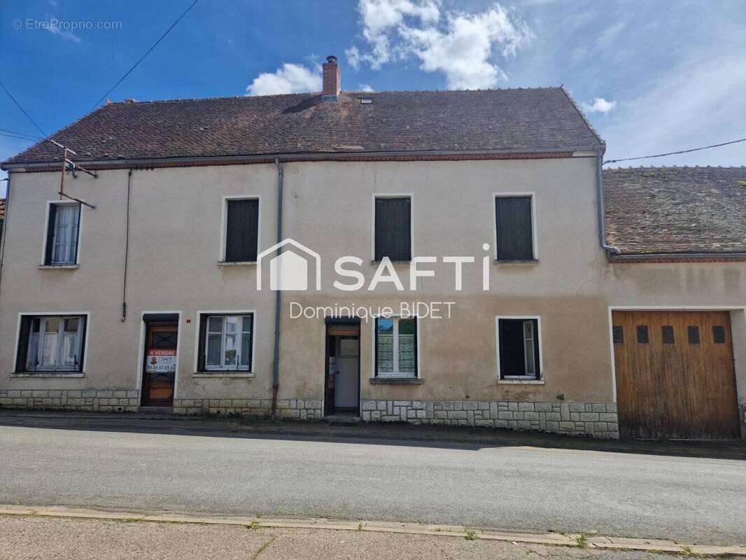 Photo 1 - Maison à LOUROUX-DE-BOUBLE