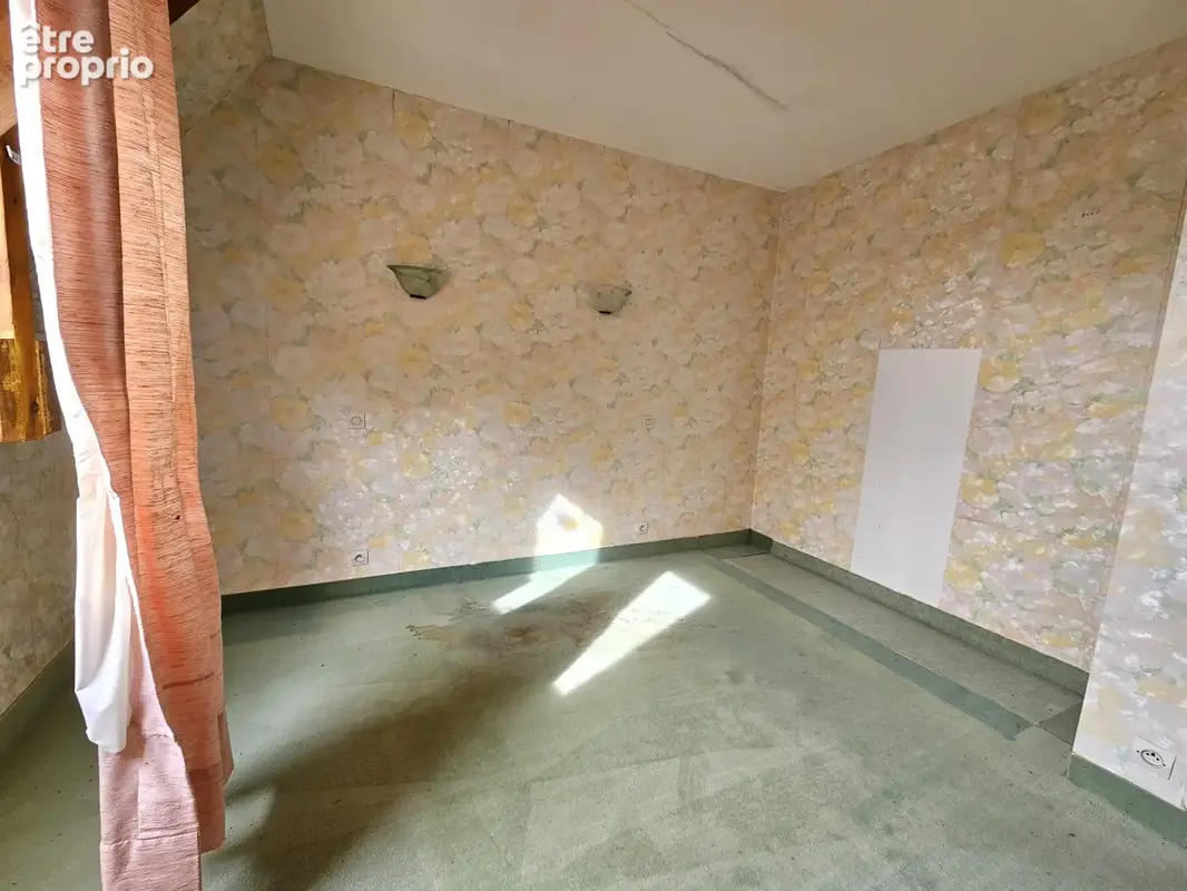 Écrameville   Maison à rénover avec beau potentiel - Terrain 1200m2 - photo 11