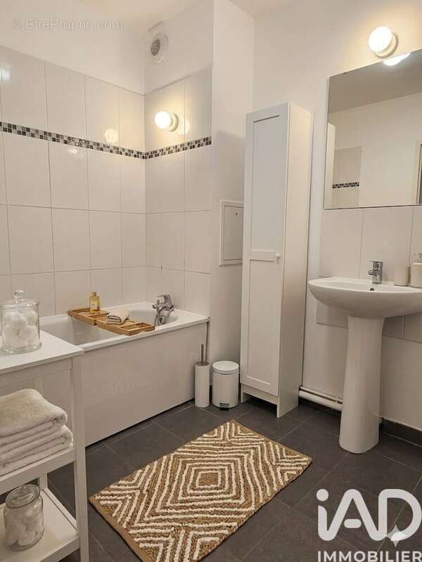 Photo 9 - Appartement à SAINT-PIERRE-DU-PERRAY