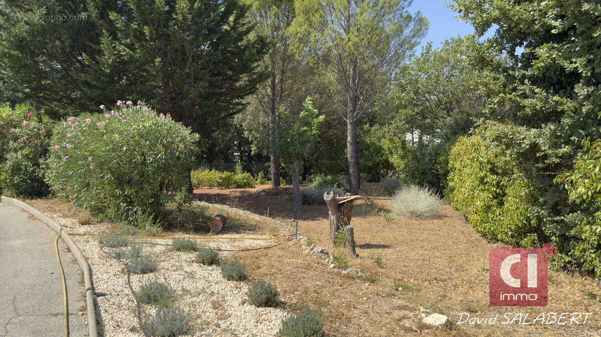 Maison à LA ROQUEBRUSSANNE
