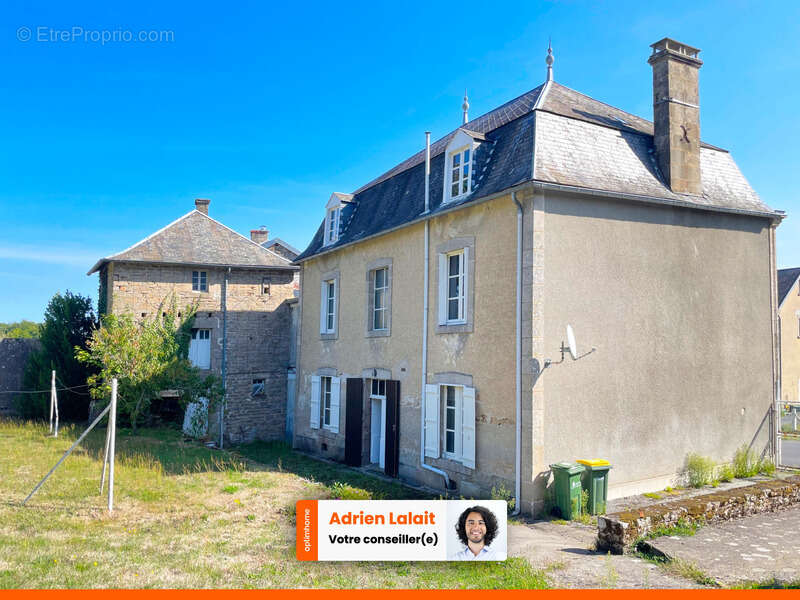 Maison à BERSAC-SUR-RIVALIER