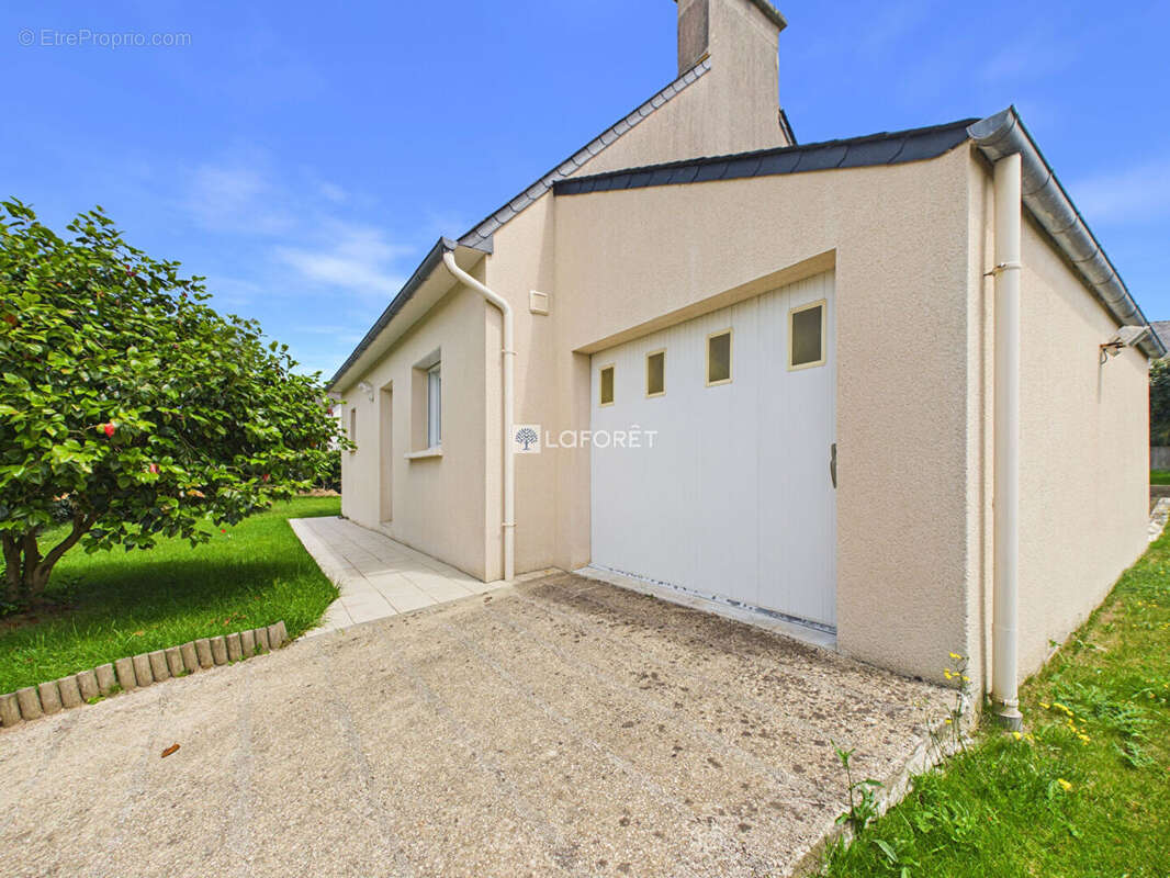 Maison à SAINT-NIC