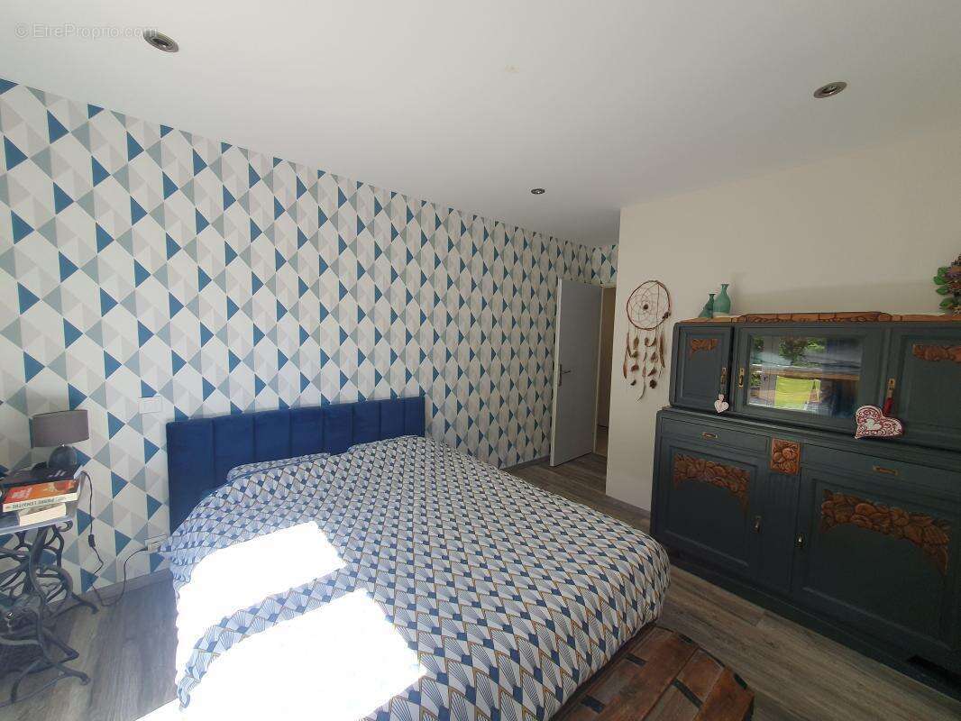 Maison à LABLACHERE