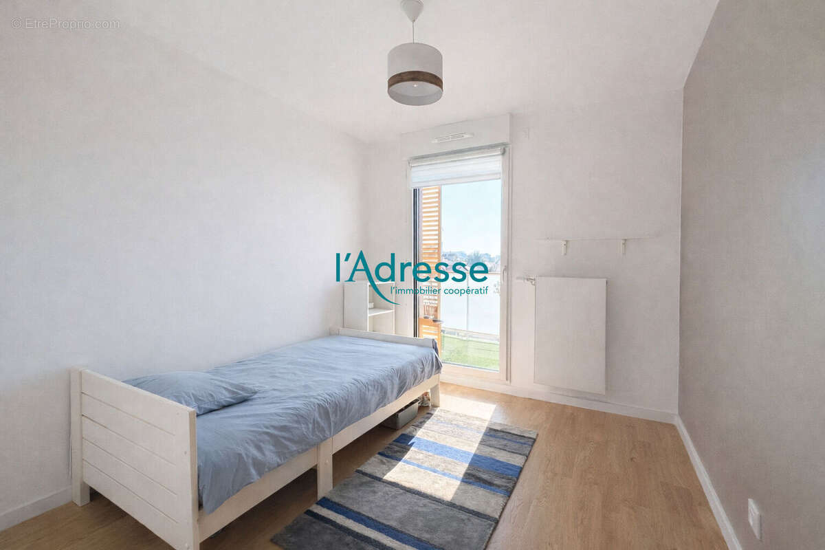 Appartement à NANTERRE